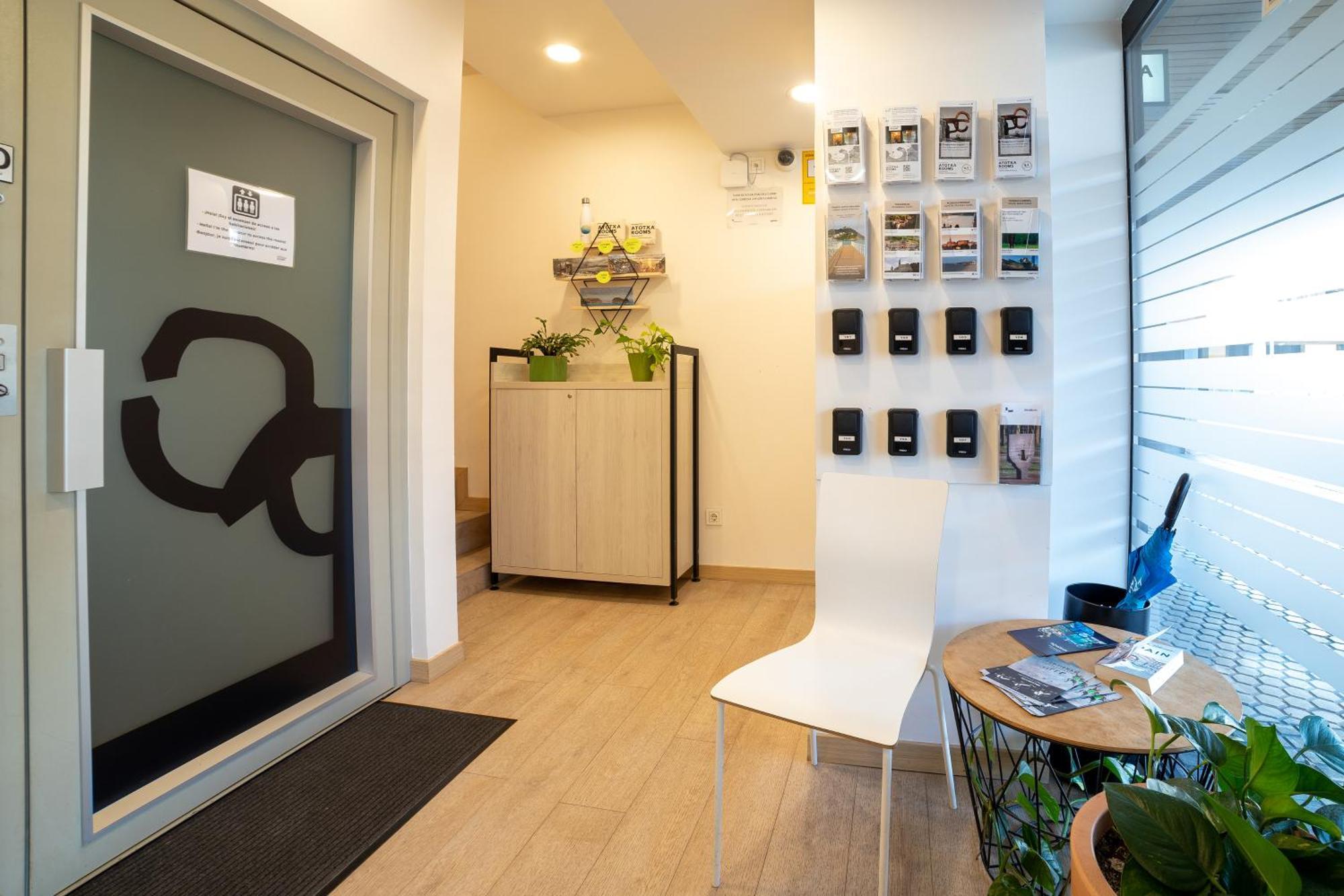 Atotxa Rooms Сан Себастиан Екстериор снимка