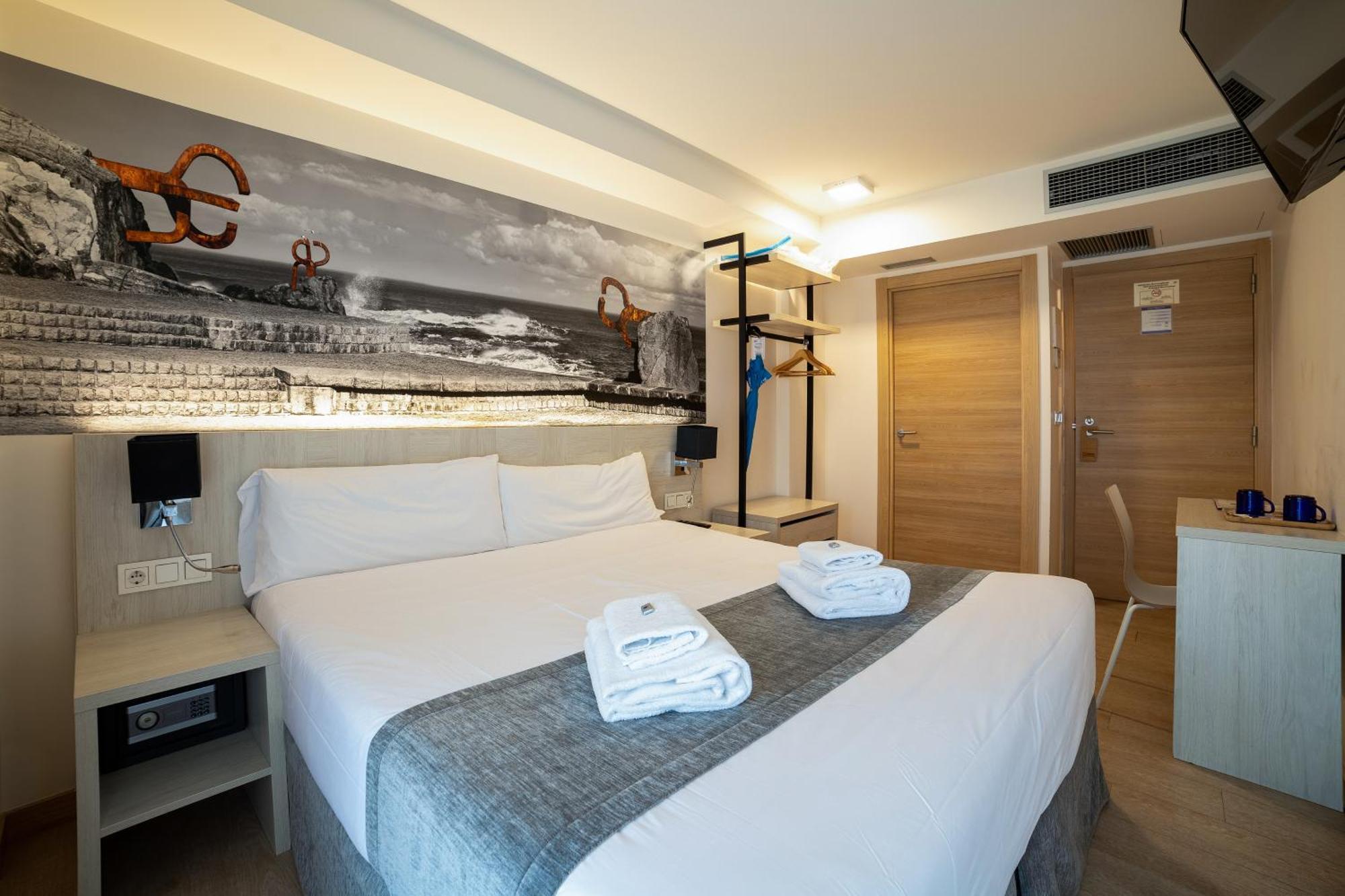 Atotxa Rooms Сан Себастиан Екстериор снимка